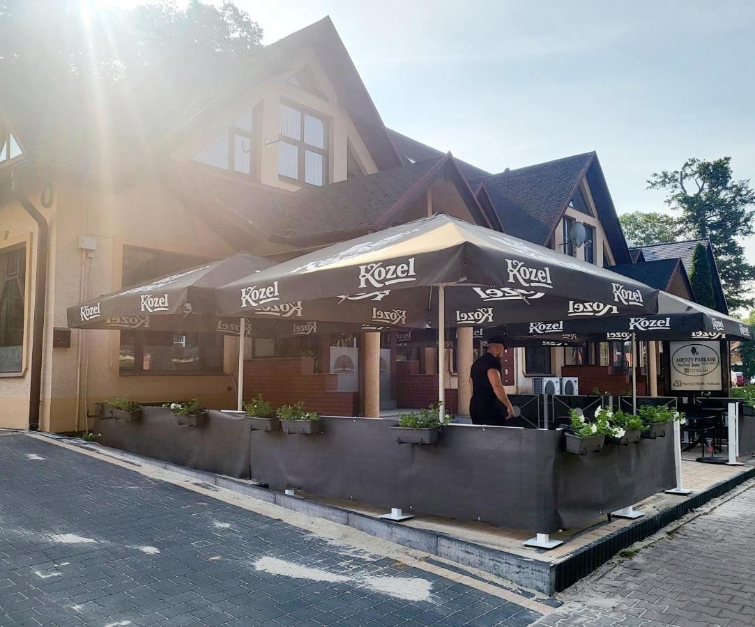Noclegi Miedzy Parkami Milicz Exterior foto